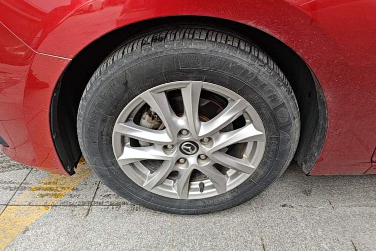 Used Mazda 3 Axela 2014 Sedan 1.5L Automatic Luxury Model Left Front Wheel Hub