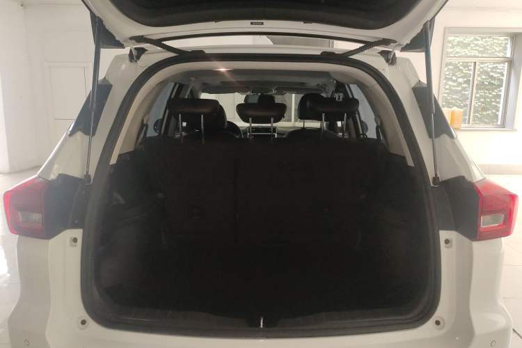 Used Haval M6 2019 1.5T DCT Two-Wheel Drive Elite Version China VI Standard