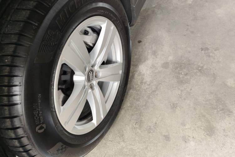 Used Audi Q7 2015 35 TFSI Ambition Edition
