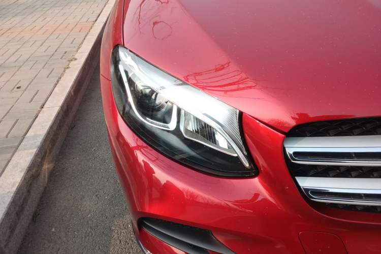 Used Mercedes-Benz GLC 2019 GLC 260 L 4MATIC Dynamic Model
