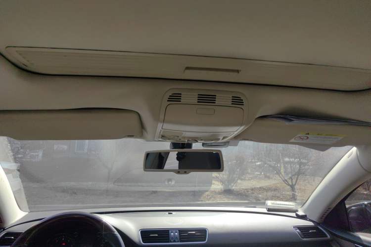 Used Volkswagen Magotan 2013 2.0 TSI Prestige Model
