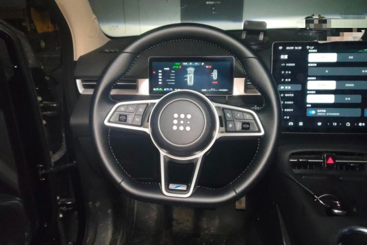 Used Landian E5 PLUS 2025 165 km Long-Range First Edition 5-Seater