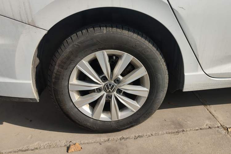 Used Volkswagen Lavida 2023 Revised 1.5L Automatic DeYi Edition
