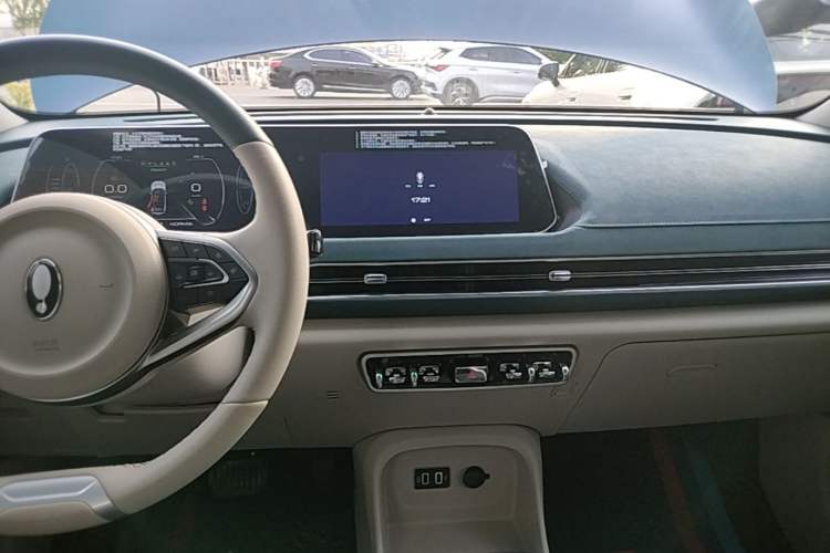 Used ORA Good Cat 2021 400km Standard Range Venus Edition Lithium-Ion Battery
