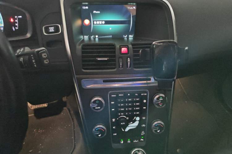 Used Volvo XC60 2016 T5 AWD Smart Drive Edition
