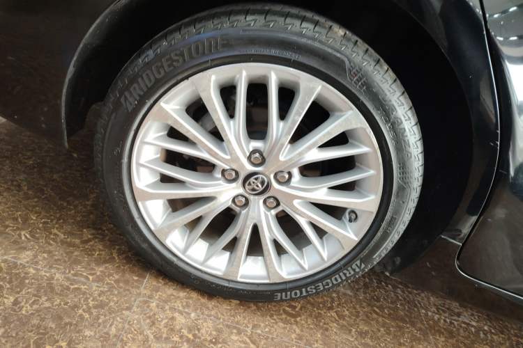 Used Toyota Camry 2019 2.5G Luxury Edition China VI Standard Exterior 5