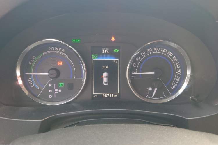 Used Toyota Levin 2016 Dual-Engine 1.8H GS E-CVT Elite Model with Sunroof Instrument Cluster