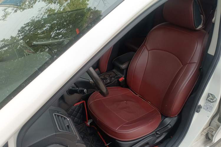 Used Subaru XV 2016 2.0i Comfort Navigation Edition Left Front Seat