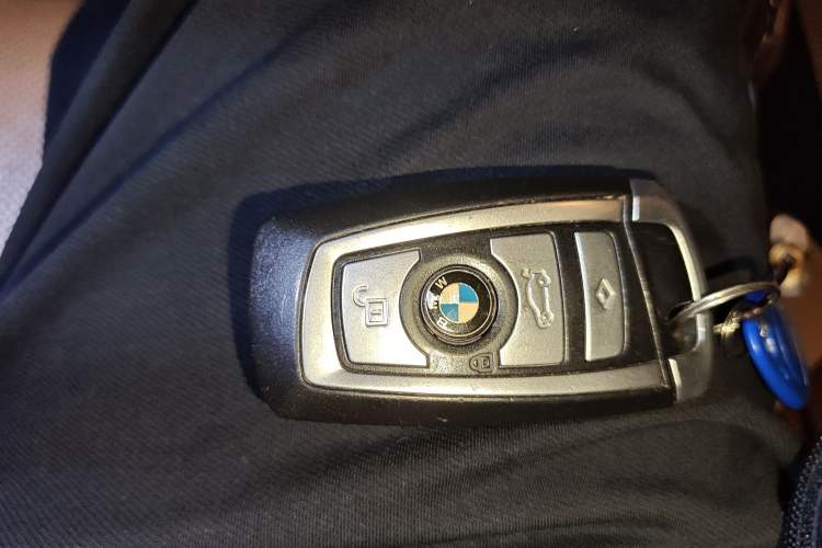 Used BMW 7 Series 2009 730Li Luxury Model Vehicle Key