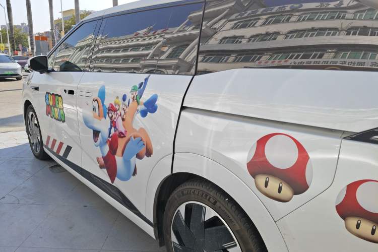 Used XPeng X9 2024 702 Ultra-Long Range Max