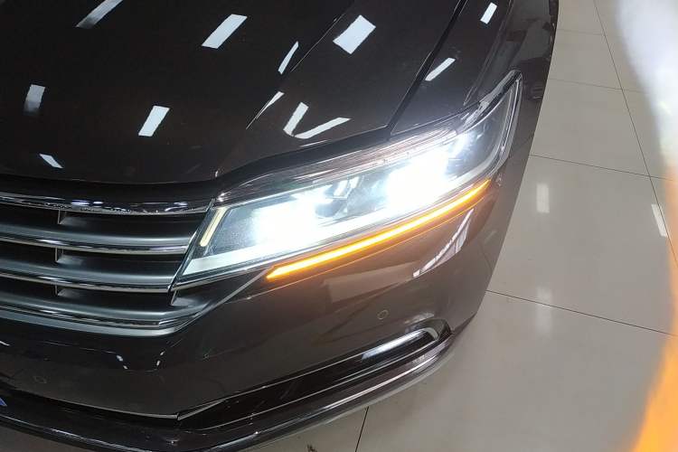 Used Volkswagen Phideon 2016 480 V6 4x4 Executive Flagship Edition
