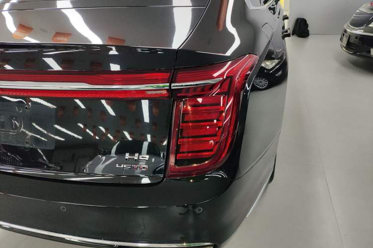 Used Hongqi H9 2023 2.0T Smart Connect Flagship Edition Right Rear Taillight