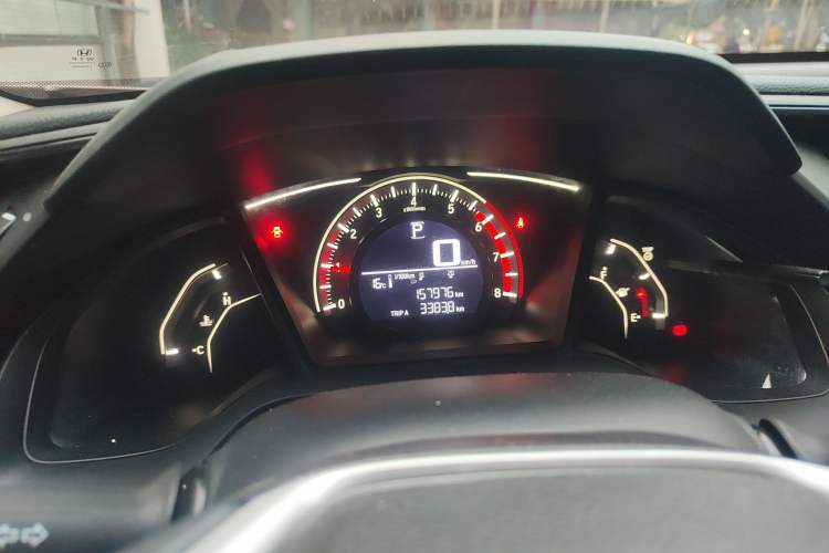 Used Honda Civic 2016 180TURBO CVT Comfort Version
