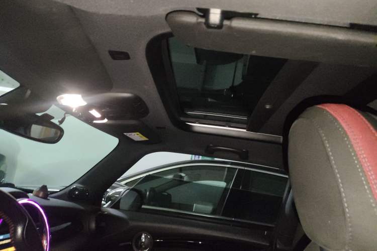 Used MINI JCW 2018 2.0T JOHN COOPER WORKS ALL-IN
