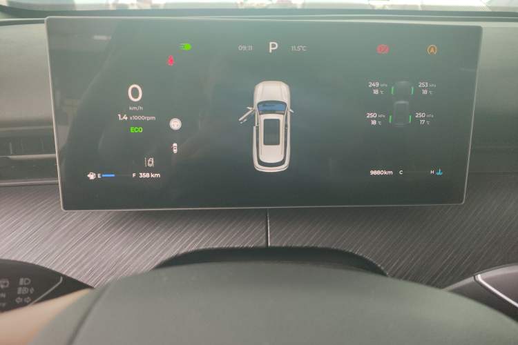 Used Chery Tiggo 8 L 2025 Model 2.0T Two-Wheel Drive Changhong Edition—5 Seaters