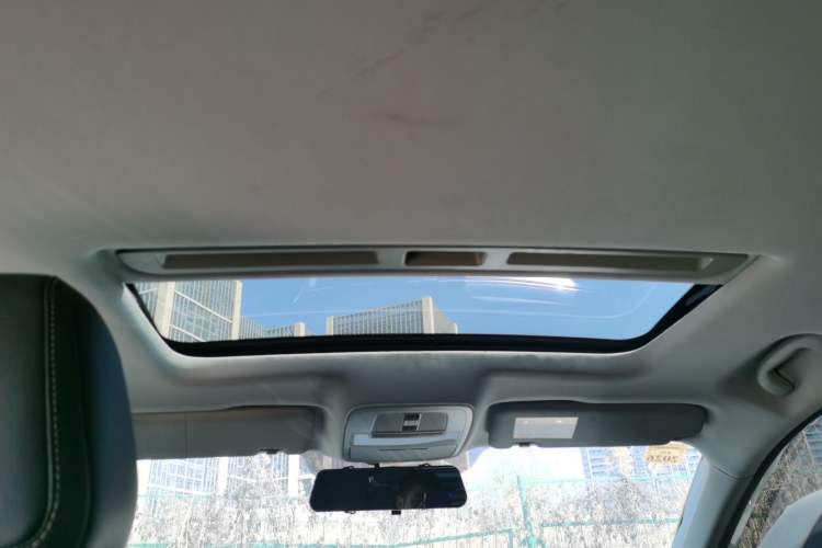 Used MG 6 2017 20T Automatic Luxury Smart Connect Version China V Standard