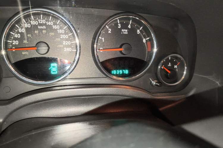 Used Jeep Compass 2013 2.4L four-wheel drive luxury version