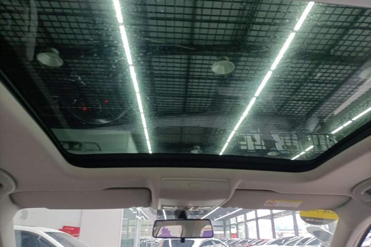 Used Volkswagen Tiguan L 2020 330TSI Automatic Two-Wheel Drive Panoramic Comfort Edition China VI Standard