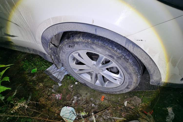 Used Dongfeng Fengon 580Pro 2020 220T Manual Yuling Edition