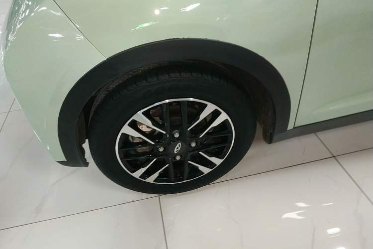 Used Chery Little Ant 2021 200 000-Yuan Ant Fan Edition Oxygen Version Lithium-Ion Battery 301 km