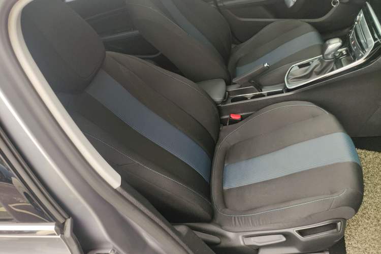 Used Peugeot 308 2018 1.6L Automatic Luxury Edition Right Front Seat