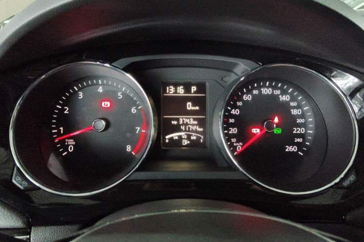 Used Volkswagen Sagitar 2017 1.6L Automatic Comfort Model Instrument Cluster