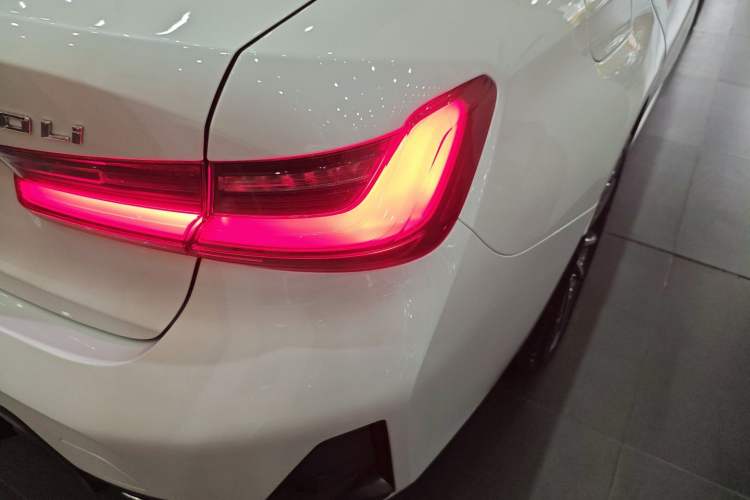 Used BMW 3 Series 2024 320Li M Sport Package