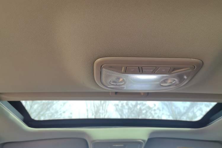 Used Geely Auto Emgrand 2015 Sedan 1.5L Manual - Top Trim Level