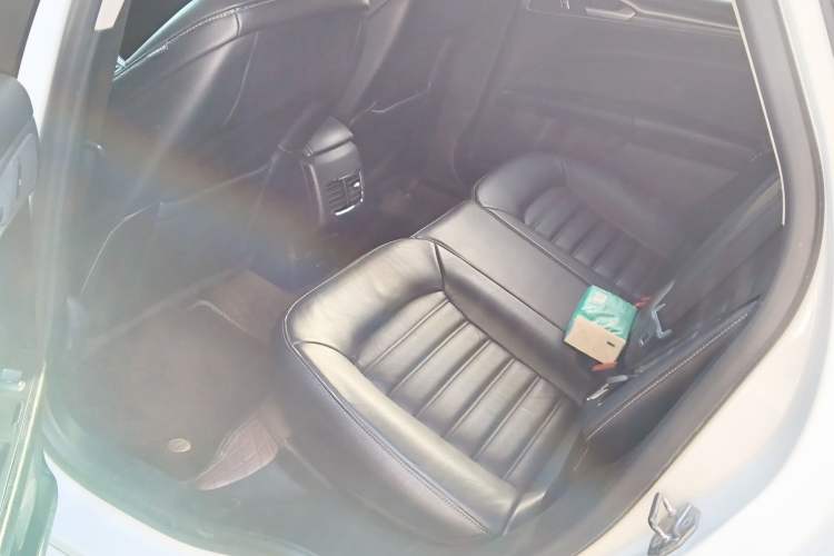 Used Ford Mondeo 2017 EcoBoost 180 Stylish Model
