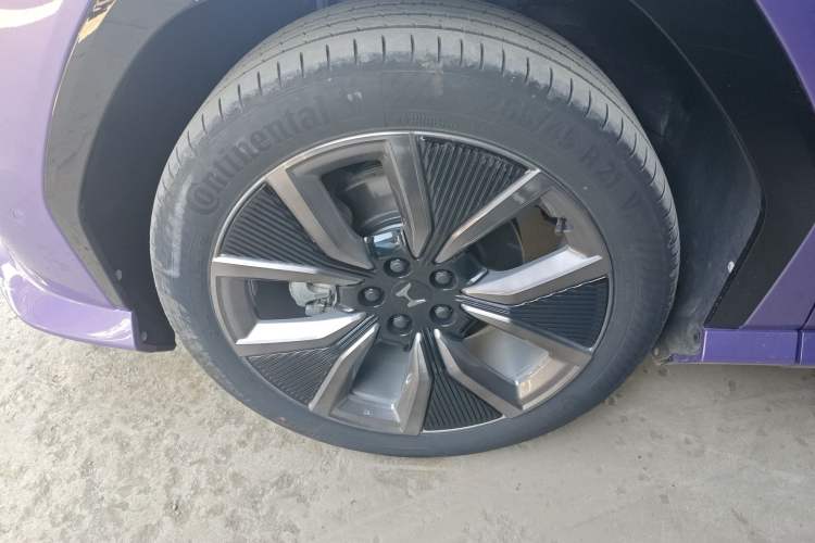 Used Honda P7 2025 Four-Wheel Drive Long-Range Max Left Front Wheel Hub