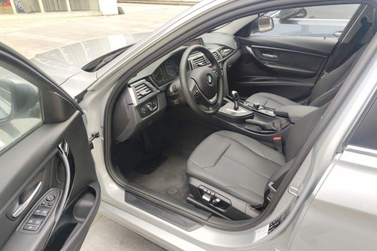 Used BMW 3 Series 2017 320Li xDrive Fashion Model