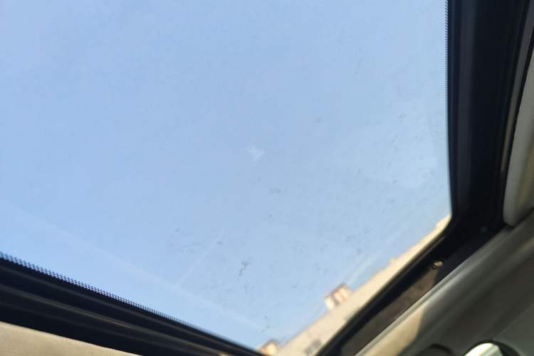 Used Honda Jade 2017 1.8L automatic Comfort version 5 seats