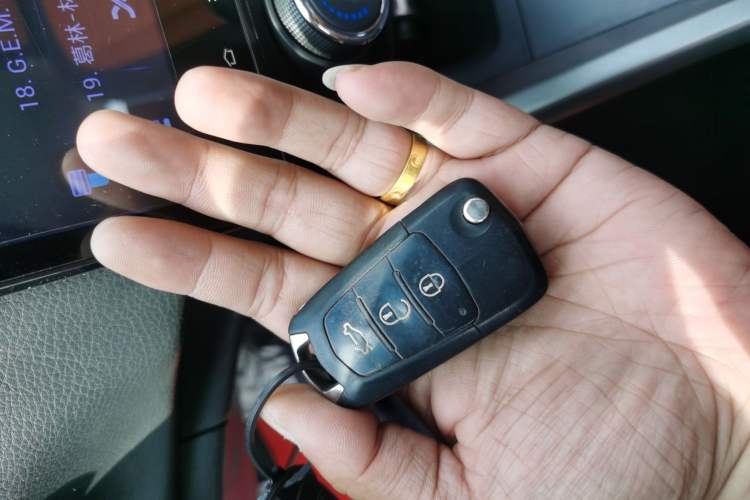 Used Haima S5 2016 1.6L Manual Luxury Tech Edition Interior 1