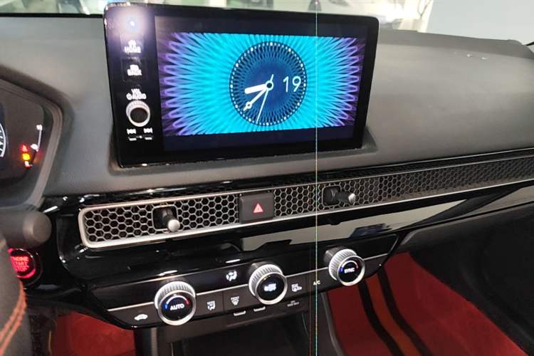 Used Honda Civic 2023 240TURBO CVT Dynamic Edition
