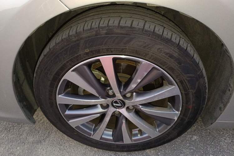 Used Lexus ES 2020 200 Excellence Edition