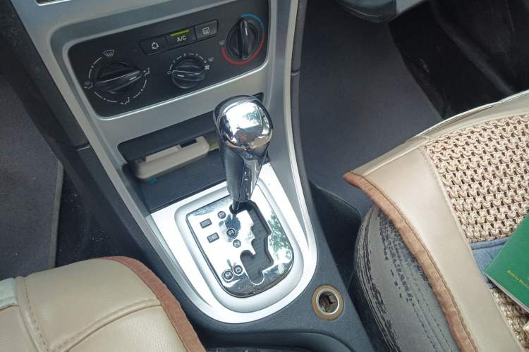 Used Peugeot 307 2010 Sedan 1.6L Automatic Comfort Edition