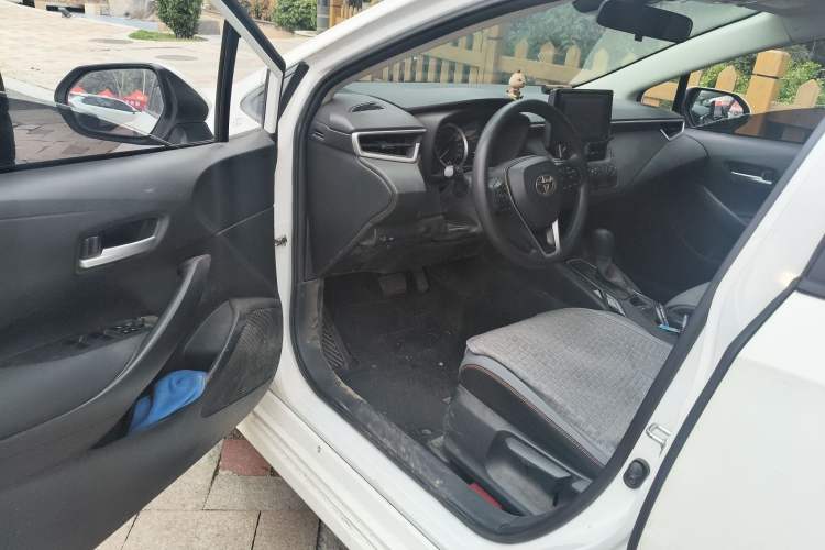 Used Toyota Corolla 2021 1.2T S-CVT Pioneer PLUS Edition Driver Seat