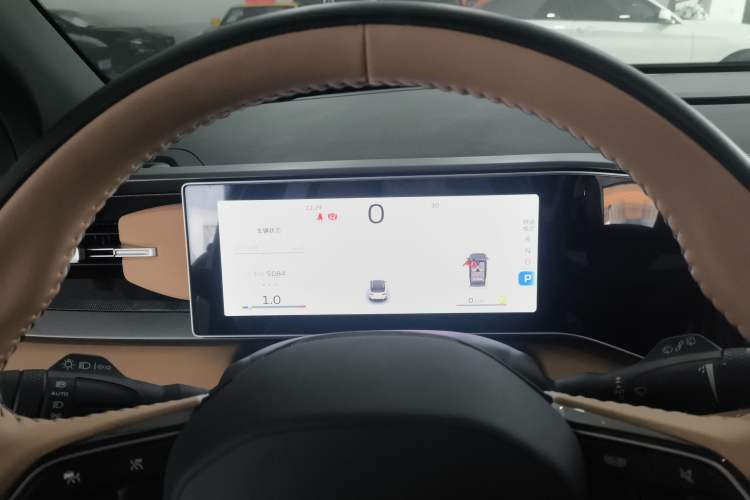 Used Geely Auto icon 2025 Linglong 1.5TD Ruyi Edition
