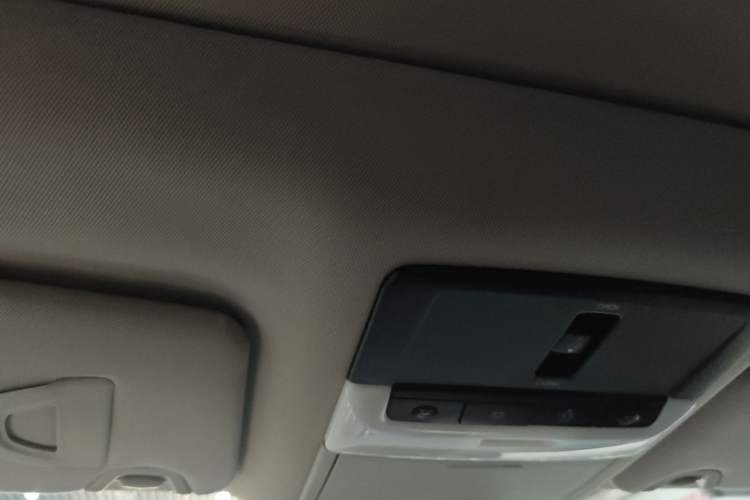 Used Nissan Teana 2020 2.0L XL Comfort Edition Headliner