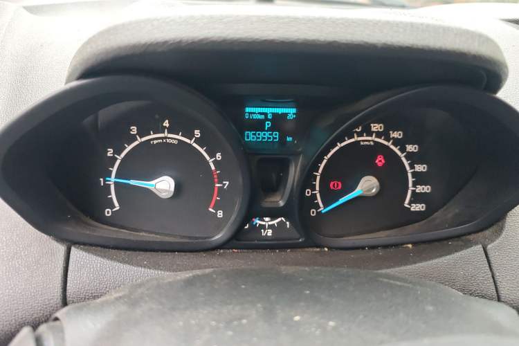 Used Ford EcoSport 2013 1.5L Automatic Fashion Model
