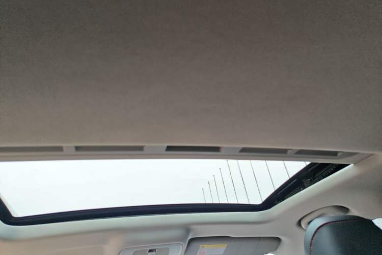 Used MG 5 2021 180 DVVT CVT Youth Luxury Edition
