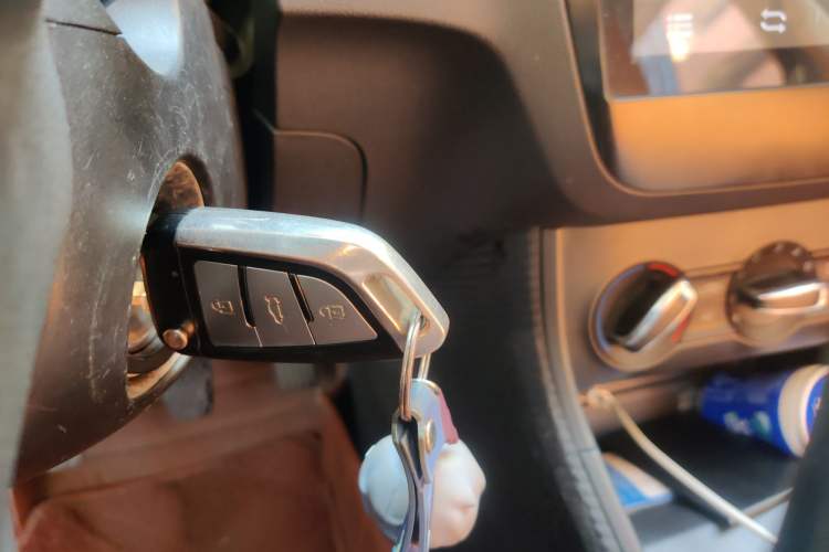 Used MG ZS 2018 1.5L Manual Fashion Edition China V-standard
