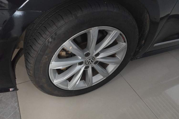 Used Volkswagen Passat 2017 330TSI DSG Luxury Edition
