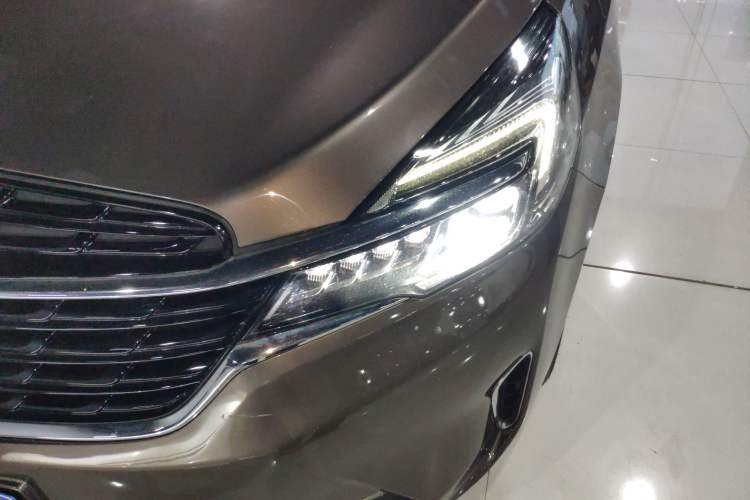 Used Buick GL8 2022 Land Cruiser Executive Class 652T Comfort Model
