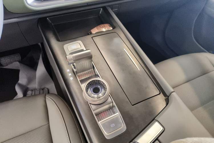 Used BAIC Off-Road BJ30 2024 1.5T Magic Electric Drive Standard Edition
