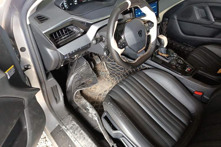 Used Peugeot 408 2022 1.6T Ambition Edition Driver Seat