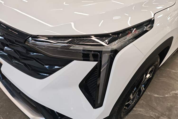 Used Geely Auto Emgrand X7 Sport 2024 1.5TD Smart Connect+