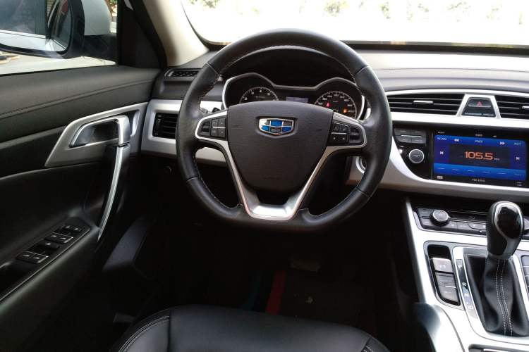 Used Geely Auto Emgrand X7 Sport 2016 1.8TD Automatic ZhiShang Model