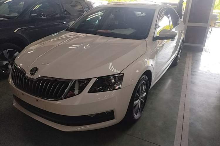 Used Skoda Octavia 2022 1.5L Automatic Comfort Edition