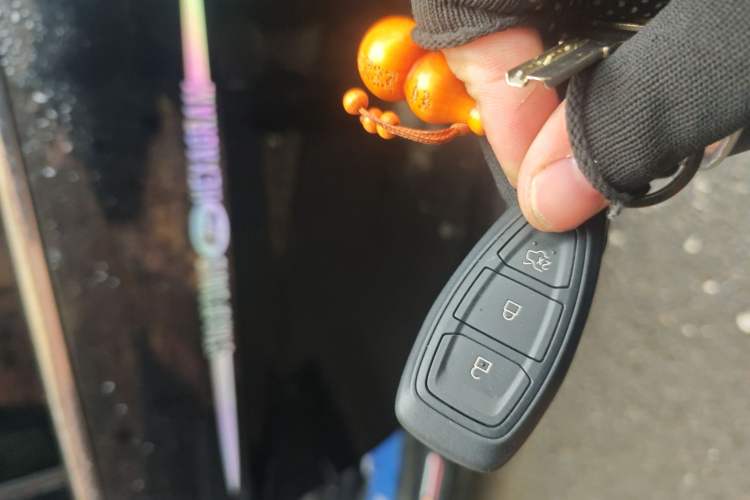 Used Ford Kuga 2019 EcoBoost 180 Two-Wheel-Drive Titanium Plus Model China VI Standard